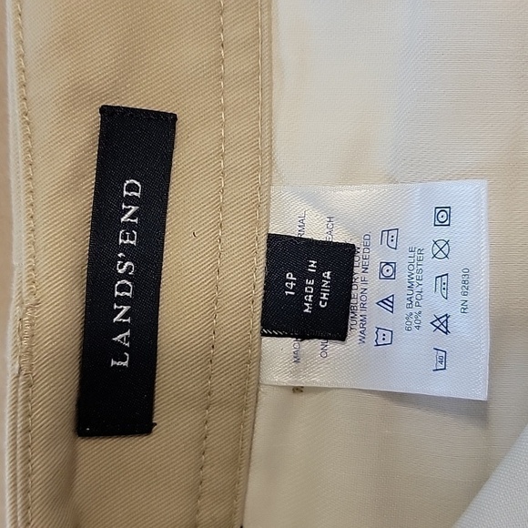 Lands' End Size 14P Khaki Shorts, 9" Inseam, Excellent Condition - Picture 10 of 11